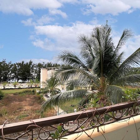 Dreamy Beach View And 5 Mins Walk To Beach - Sunset Lagoon Luxury Lodgings Flic en Flac Bagian luar foto